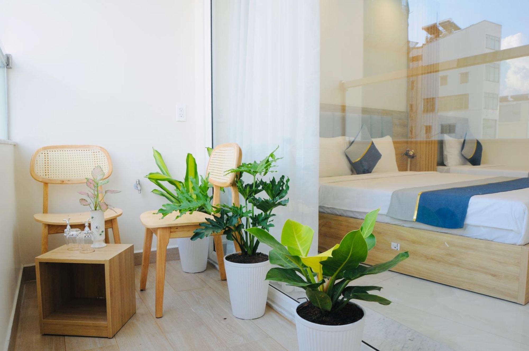 Ben Thanh Luxury & TP. Hồ Chí Minh
